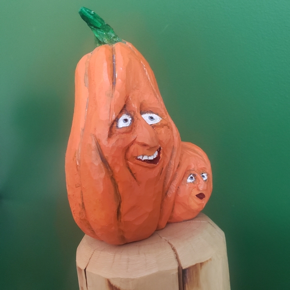 Wooden Pumpkin - Picture 5 of 7